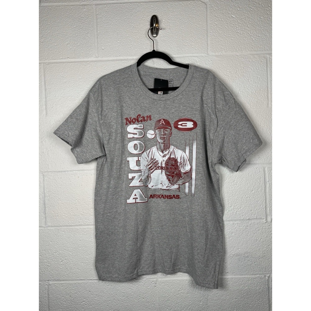 NWT NIL Store x Urban Champs Nolan Souza Arkansas Razorbacks Tee Gray L